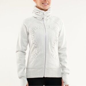 NWOT NEW Lululemon Athletica Cuddle Up Jacket 8
